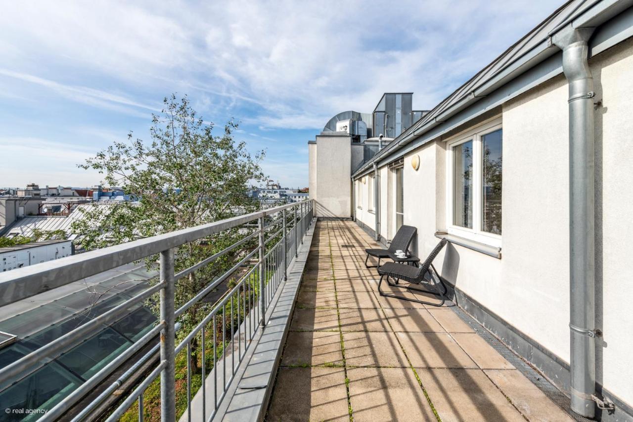Bernhards Apartment Stadthalle - Klima & Terrasse เวียนนา ภายนอก รูปภาพ